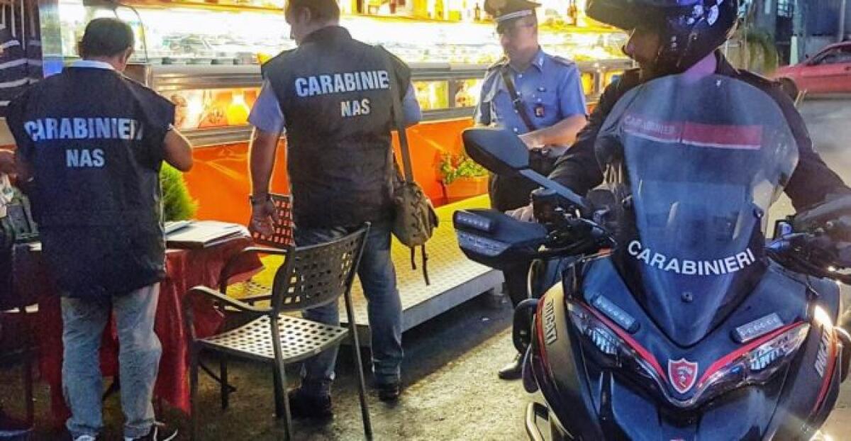 CATANIA, “STREET FOOD” DEL LUNGOMARE PASSATI AL SETACCIO: 4 PERSONE DENUNCIATE - 