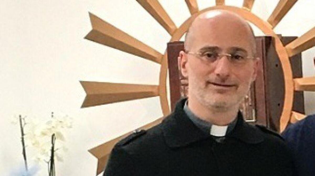 TRAPANI: PESTANO SACERDOTE E IL FRATELLO PER ESSERE STATI RIMPROVERATI - 