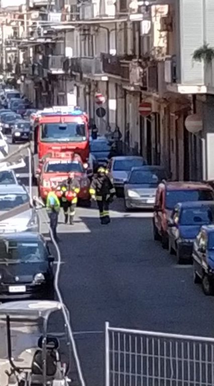 PATERNO': TUBO TRANCIATO PROVOCA FUGA DI GAS, ALLARME RIENTRATO