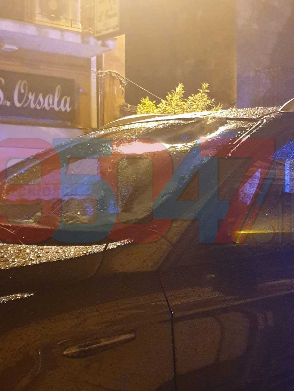 BOMBA D'ACQUA SU MISTERBIANCO, FULMINE COLPISCE CAMPANILE DI UNA CHIESA - LE FOTO