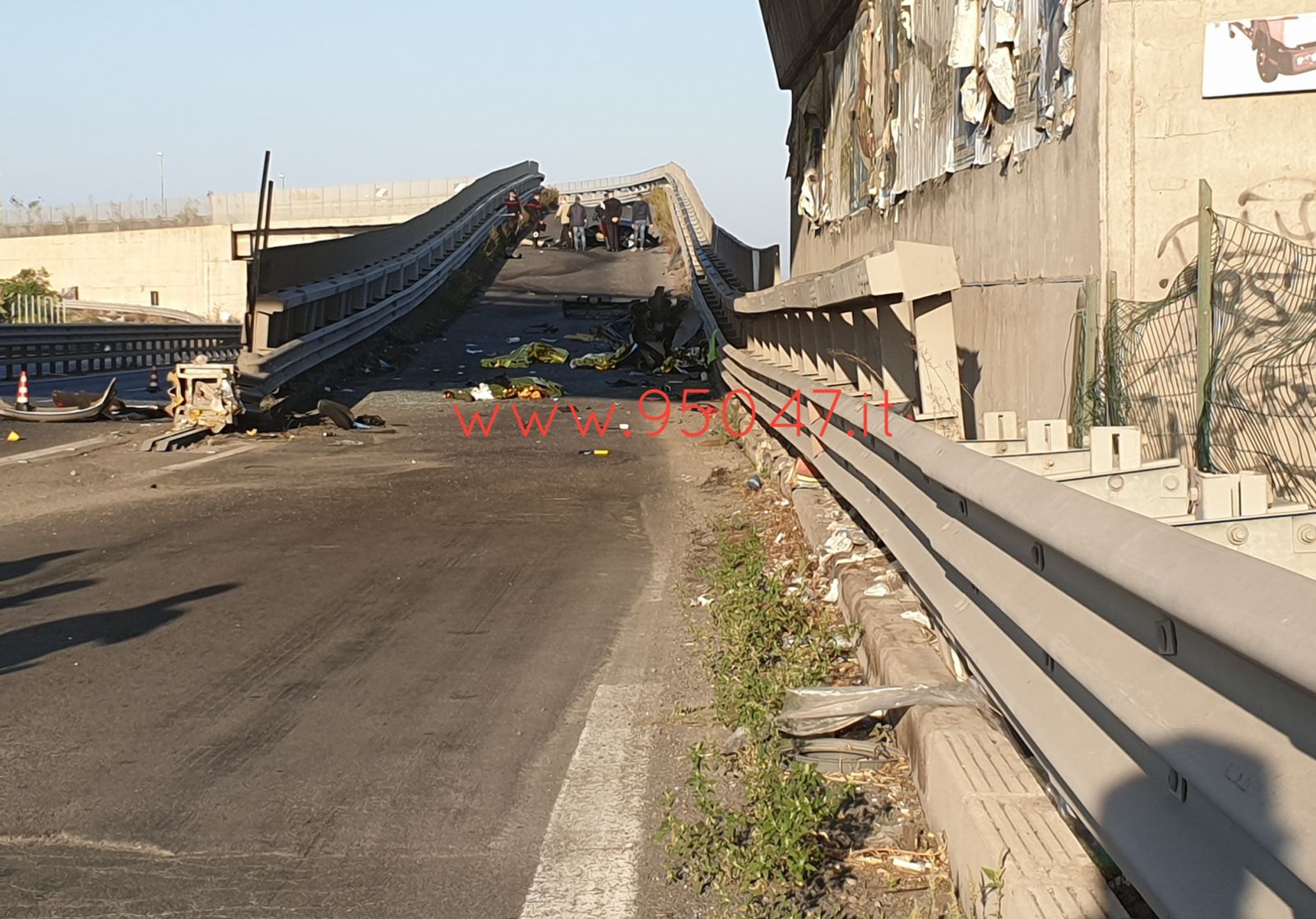 TRAGEDIA SULLA SS121, 4 MORTI