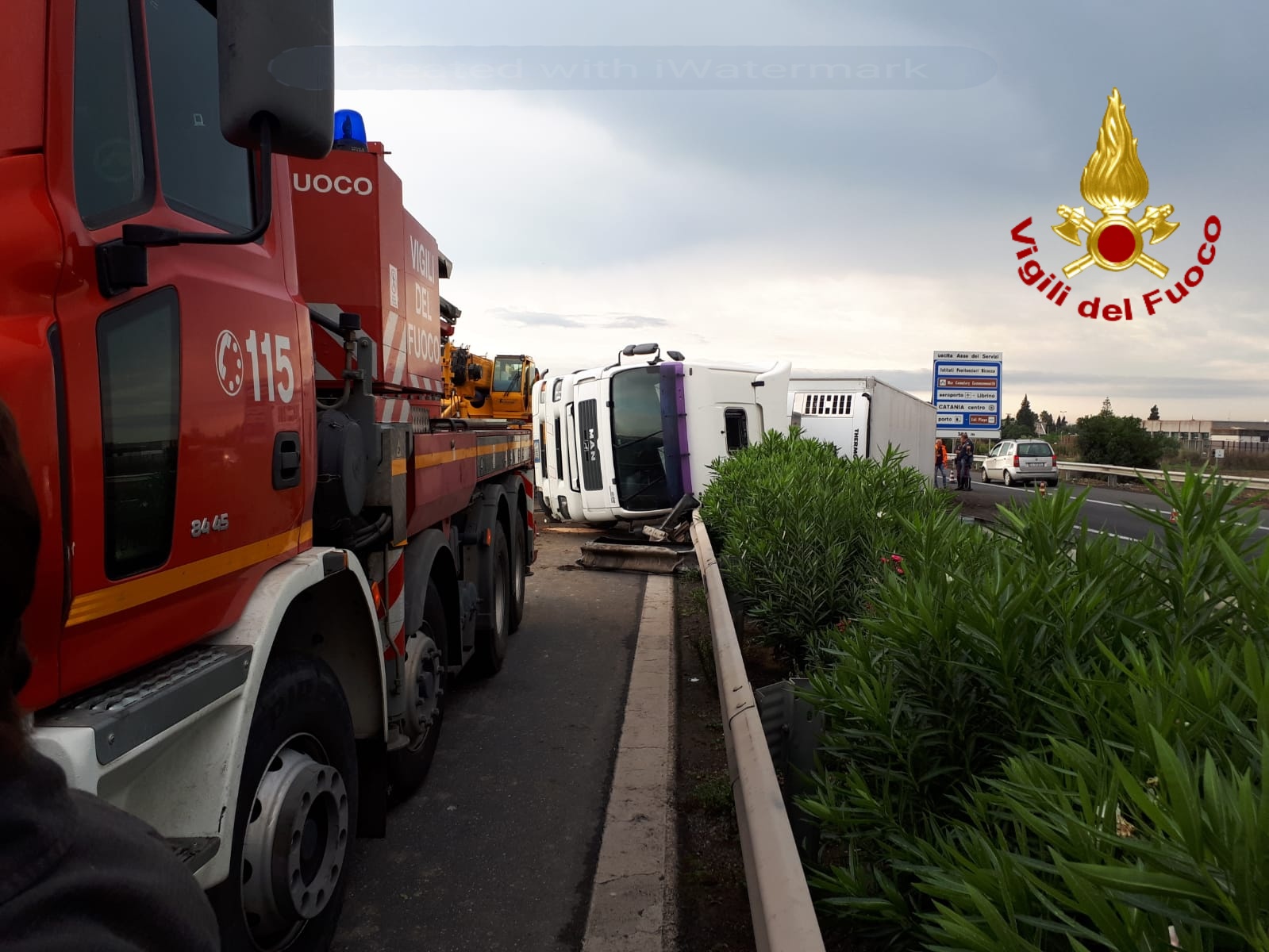 INCIDENTE STRADALE SULLA TANGENZIALE DI CATANIA, TRAFFICO BLOCCATO