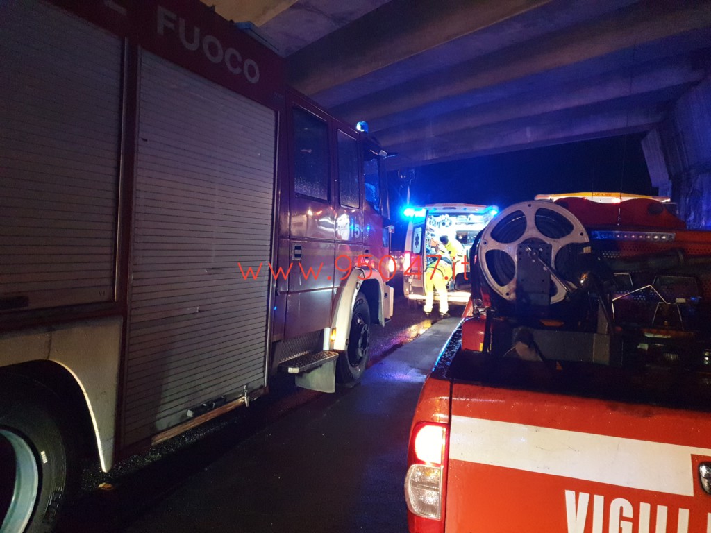 GRAVISSIMO INCIDENTE SULLA SS121, MUORE 65ENNE DI MOTTA SANT'ANASTASIA, GRAVE LA MOGLIE