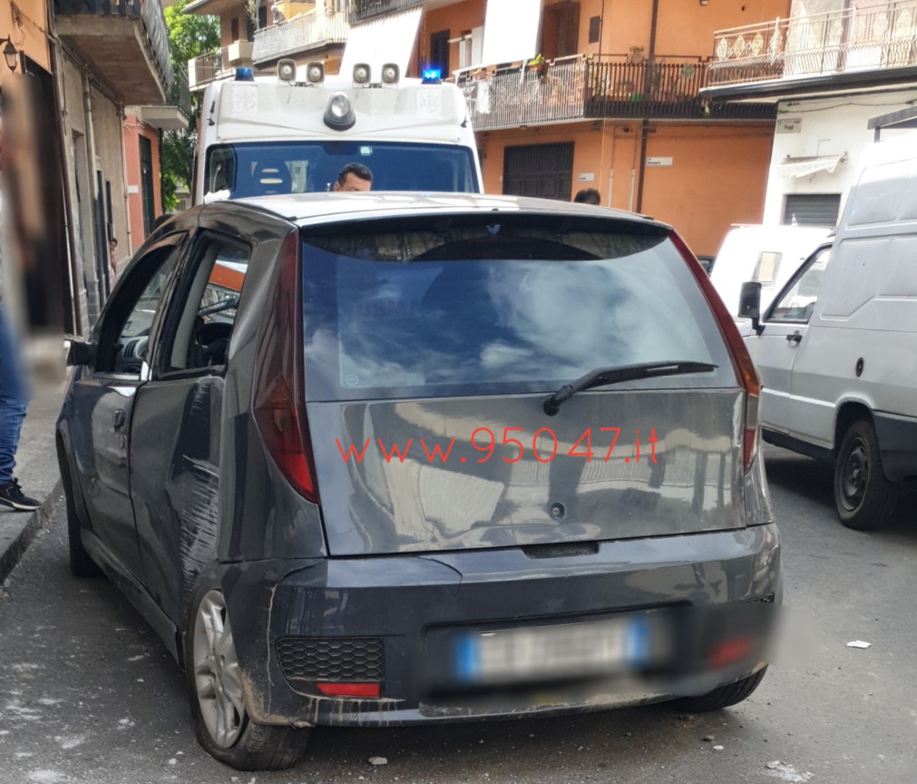PATERNÒ: INCIDENTE IN LARGO FIUGGI