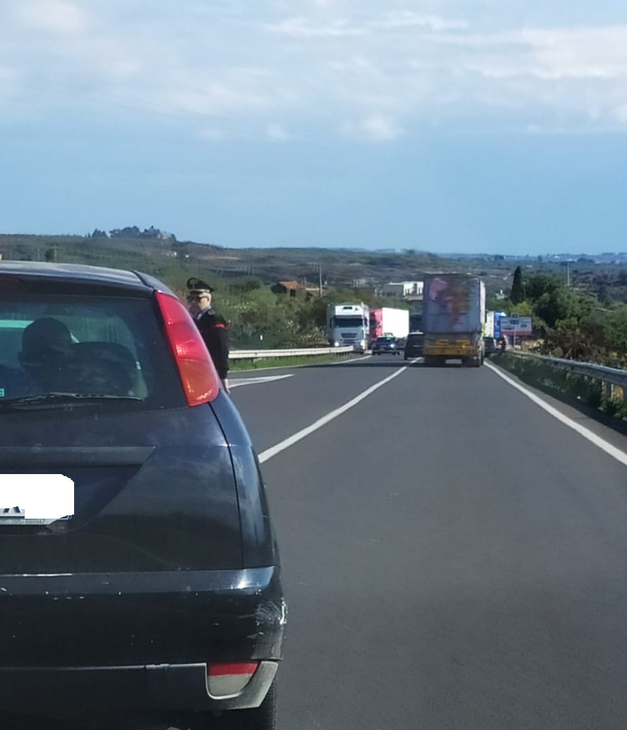 INCIDENTE SULLA SS284: TRE FERITI, GRAVE UNA DONNA