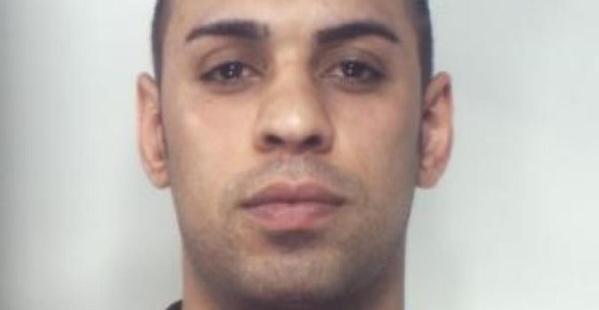 SCORDIA, VÌOLA GLI ARRESTI DOMICILIARI PER STARE CON GLI AMICI: ARRESTATO - 