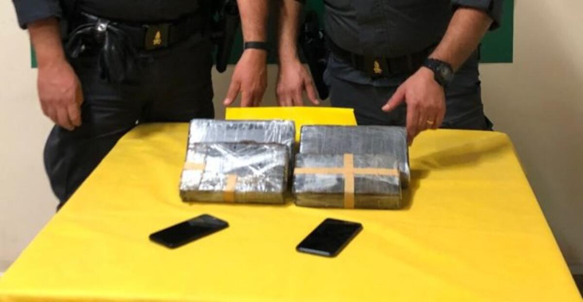 CATANIA, ARRESTATI DUE “CORRIERI DELLA DROGA”: PERCEPIVANO REDDITO DI CITTADINANZA - 