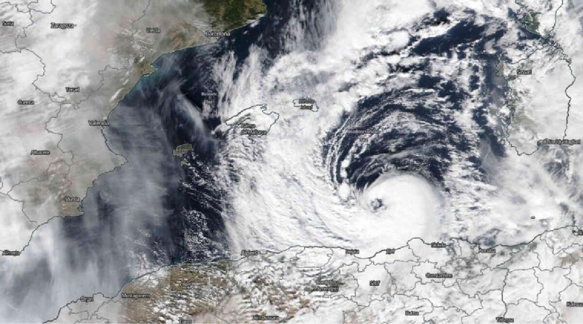 IL CICLONE DETLEF PASSA SULLA SICILIA - 