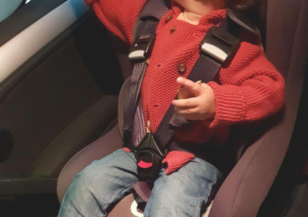 DA OGGI SCATTA L'OBBLIGO DEI SEGGIOLINI SALVABEBÈ - 