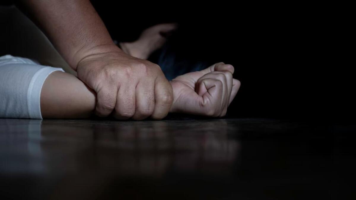 CATANIA. LA FIGLIA MINORENNE REGISTRA L’AUDIO DEL PADRE MENTRE PICCHIA LA MADRE CONSENTENDONE L’ARRESTO - 