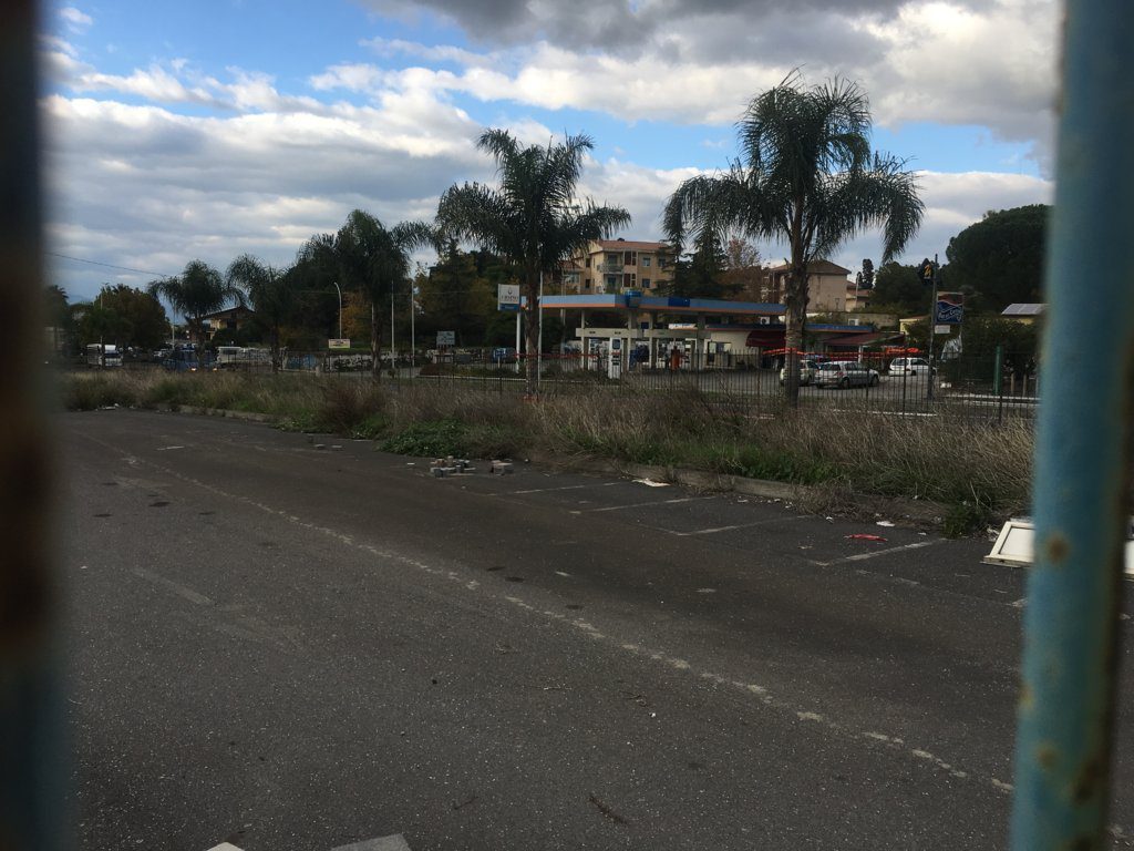 PATERNO' PARLANO I DIPENDENTI DELLA PISCINA, riceviamo e pubblichiamo