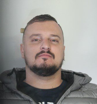 FABBRICA DELLA DROGA TRA BELPASSO E TRECASTAGNI, SEI ARRESTI