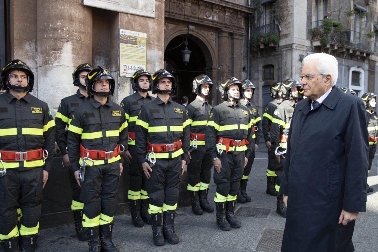 IL PRESIDENTE MATTARELLA A CATANIA: MEDAGLIA AL MERITO AI VIGILI DEL FUOCO