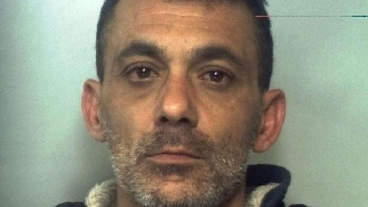 MISTERBIANCO: PRESO MENTRE RUBA CHAMPAGNE E SUPERALCOLICI - 