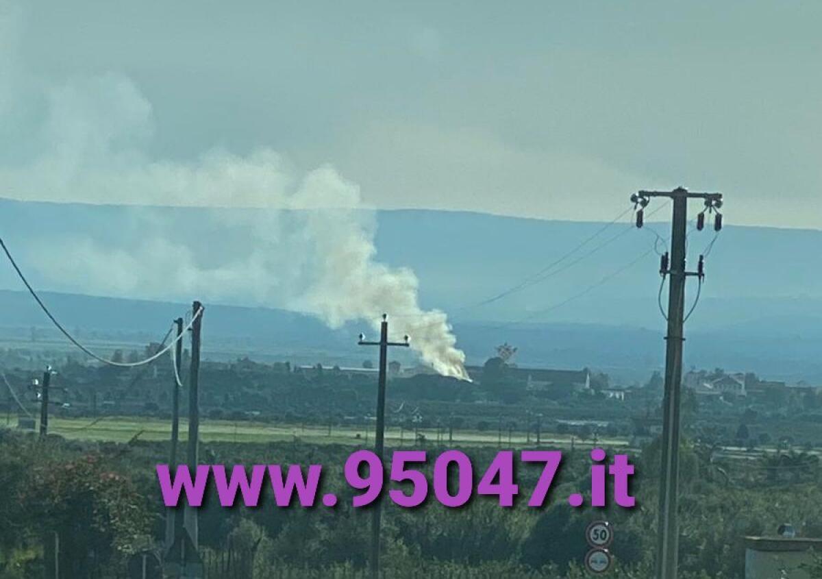 INCENDIO IN UN APPARTAMENTO A SIGONELLA, VVFF SUL POSTO - 