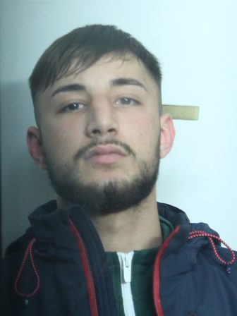 CATANIA: TENTA LA FUGA SU UN'AUTO RUBATA: ARRESTATO DOPO INSEGUIMENTO ROCAMBOLESCO