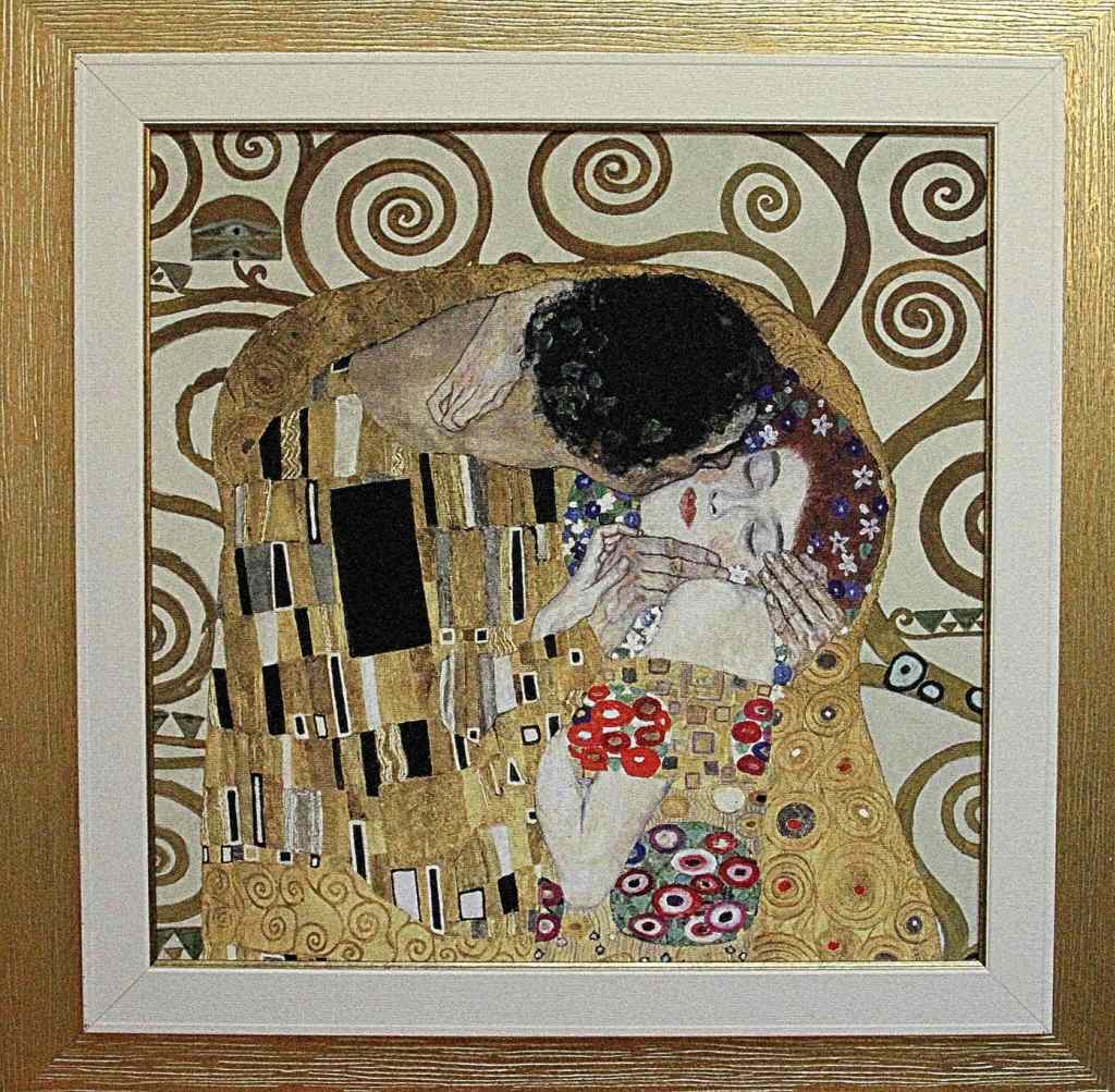 BRONTE: ARRIVANO LE FESTE E LE PROMOZIONI DI ARTE & CORNICI DI B. VENIA