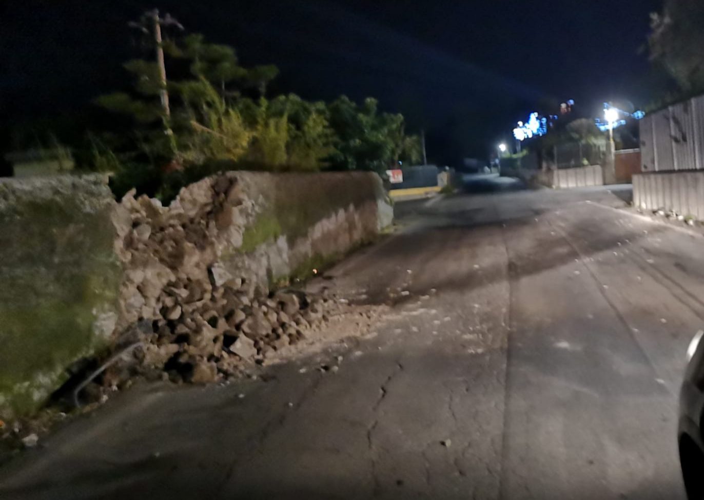 PATERNÒ: INCIDENTE ZONA TRE FONTANE, ATTENZIONE A MURO CROLLATO