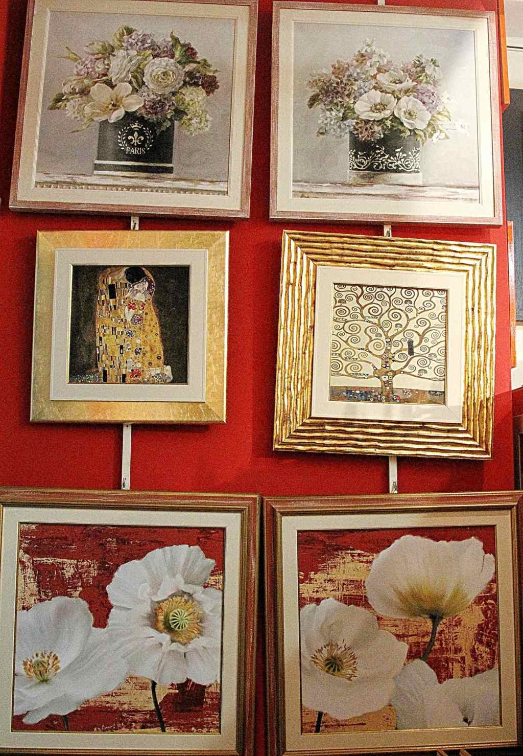 BRONTE: ARRIVANO LE FESTE E LE PROMOZIONI DI ARTE & CORNICI DI B. VENIA