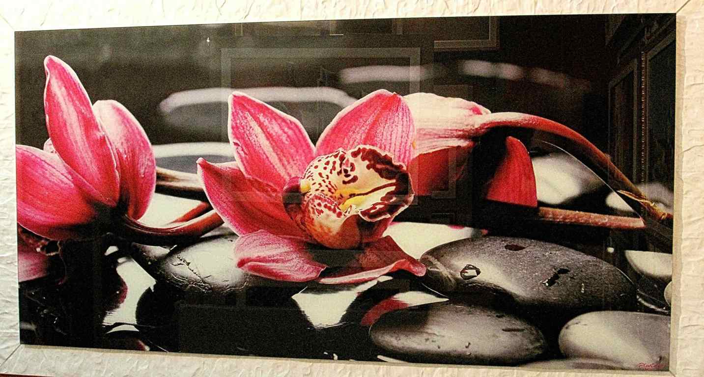 BRONTE: ARRIVANO LE FESTE E LE PROMOZIONI DI ARTE & CORNICI DI B. VENIA