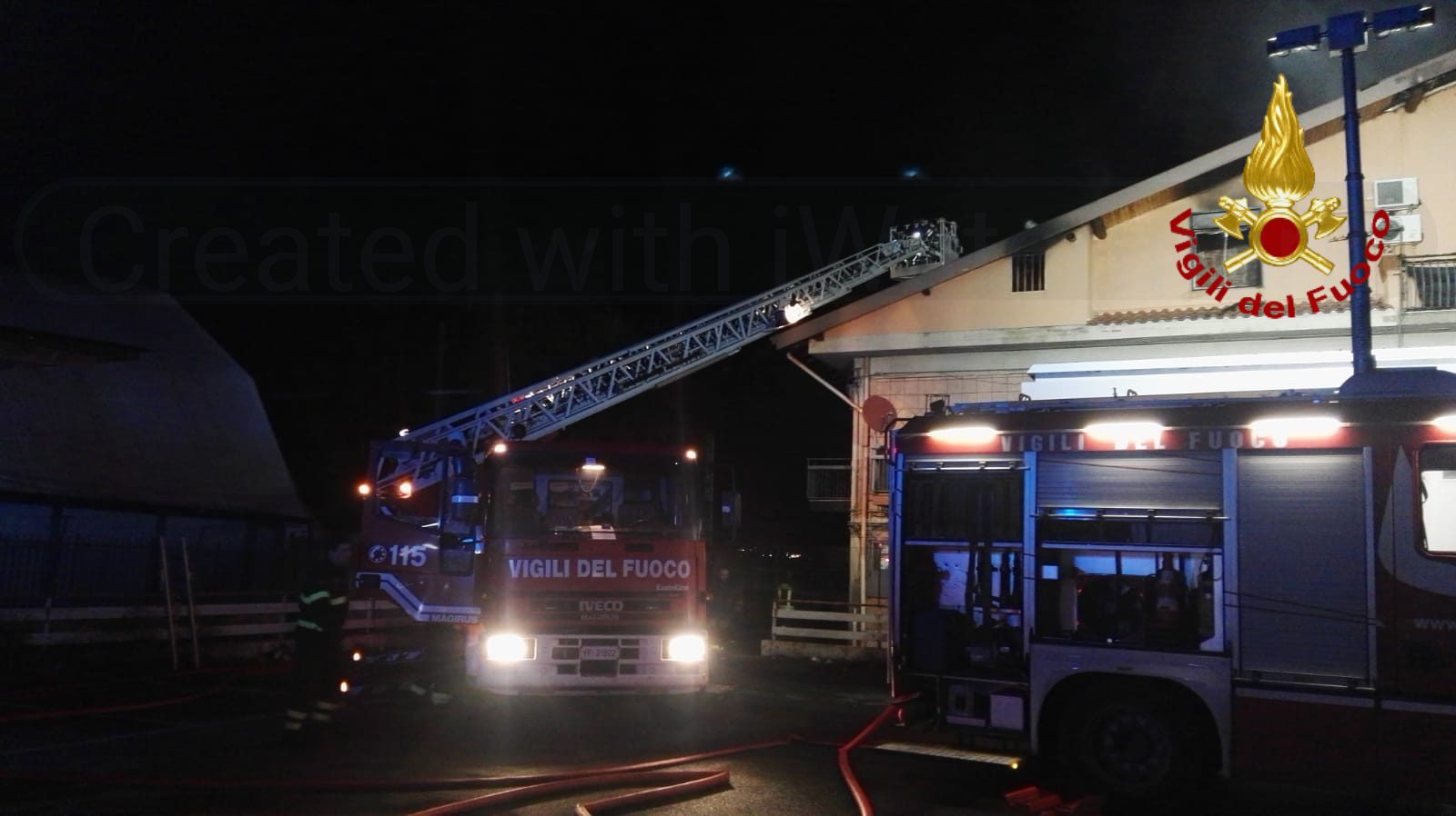 CASA IN FIAMME A SIGONELLA: GRAVE 21ENNE