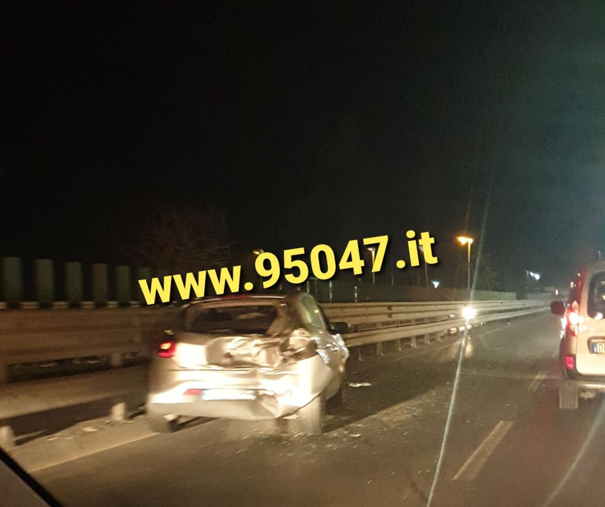 INCIDENTE SULLA SS121, MISTERBIANCO, TRE FERITI - 