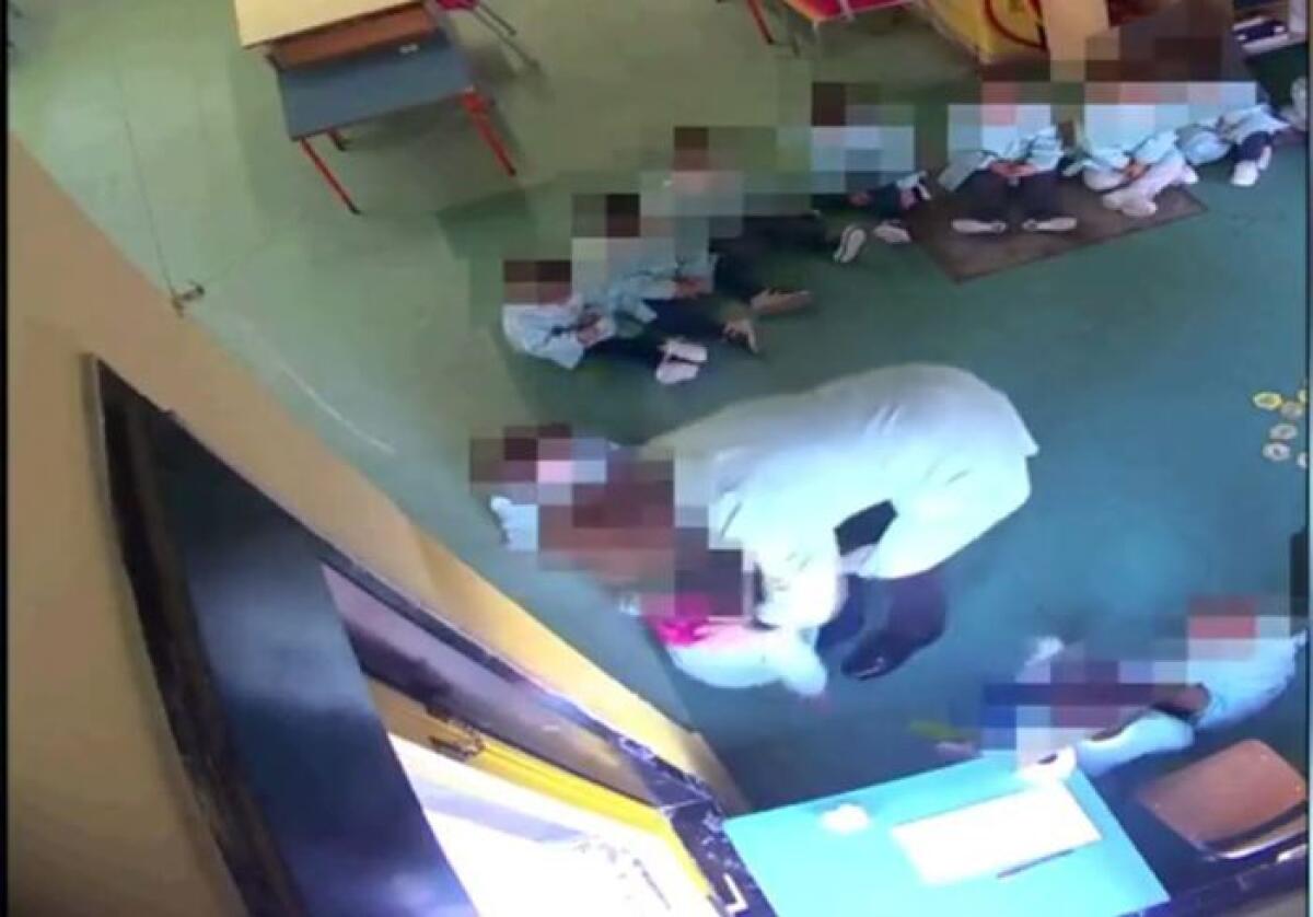 VITTORIA, BIMBI PICCHIATI IN ASILO: ARRESTATE DUE MAESTRE - 