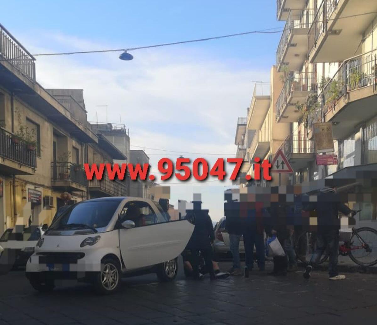 PATERNO': DOPPIO INCIDENTE IN CITTÀ, DUE FERITI - 