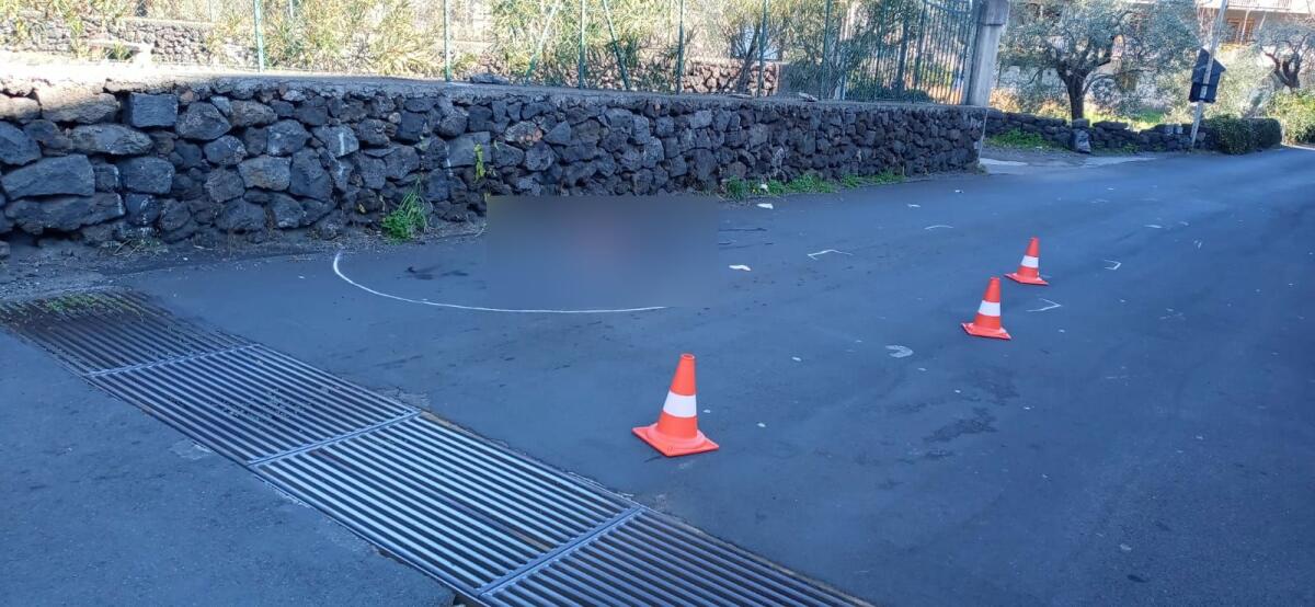 SANTA VENERINA: 81ENNE TRAVOLTA E UCCISA DA UN'AUTO - 