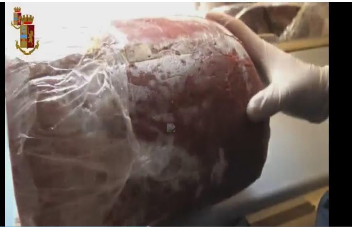 CATANIA: CHIUSI SEI RISTORANTI, RIVENDEVANO CIBO SCADUTO O AVARIATO - 