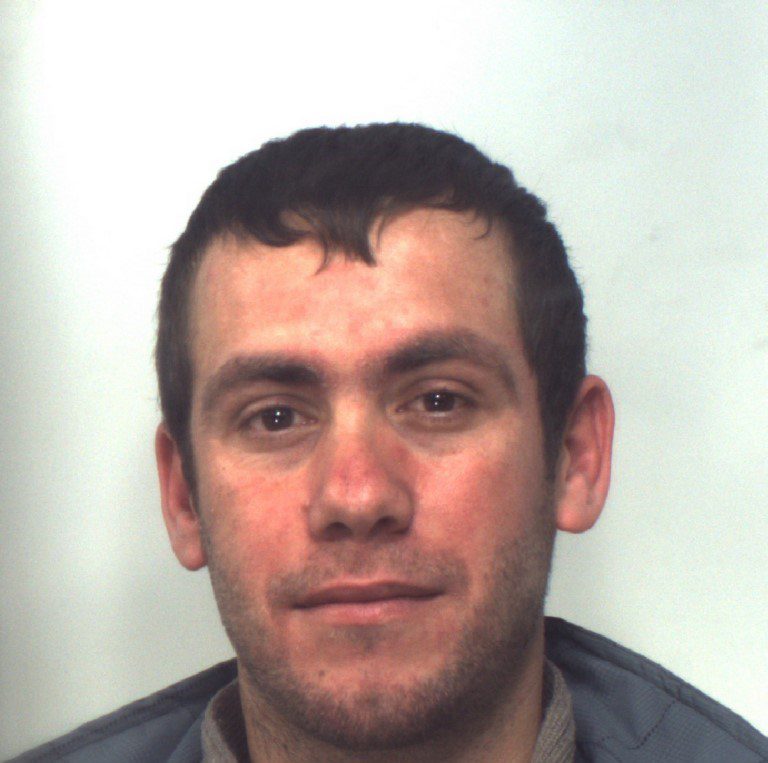 SGOMINATA BANDA DEDITA ALLO SPACCIO, 24 MISURE - NOMI E FOTO