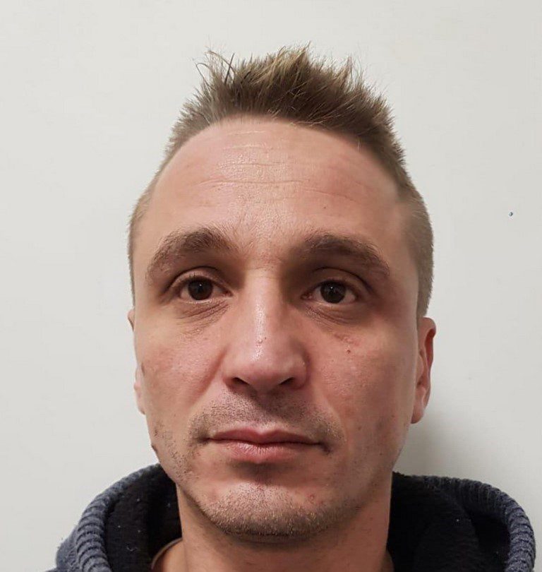 SGOMINATA BANDA DEDITA ALLO SPACCIO, 24 MISURE - NOMI E FOTO