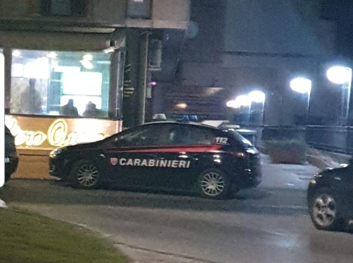 PATERNO': RAPINA IN UN CENTRO SCOMMESSE - 