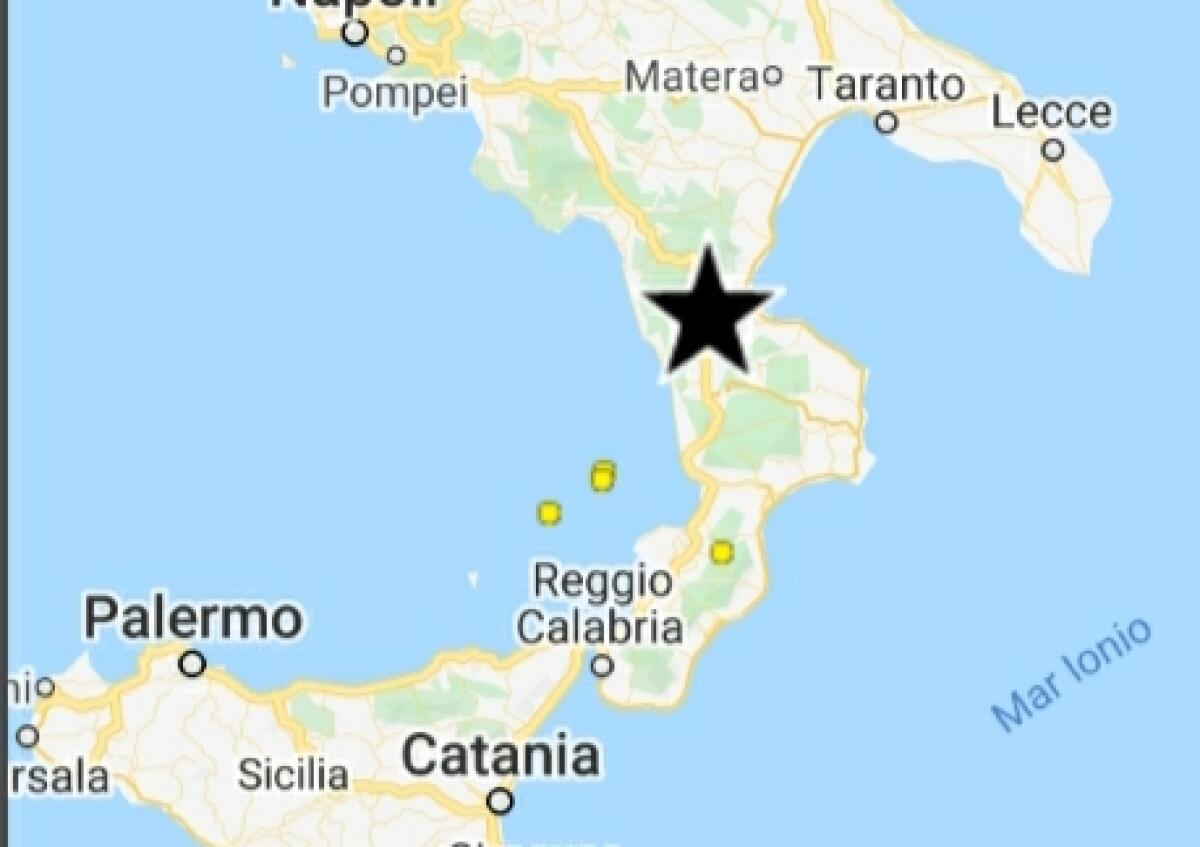 FORTE SCOSSA DI TERREMOTO NEL SUD ITALIA, EPICENTRO A COSENZA - 