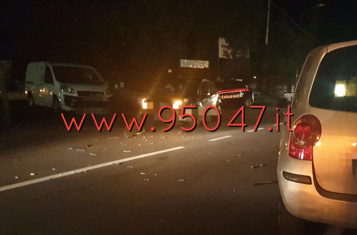 BELPASSO: SCONTRO TRA DUE AUTO, UN FERITO - 