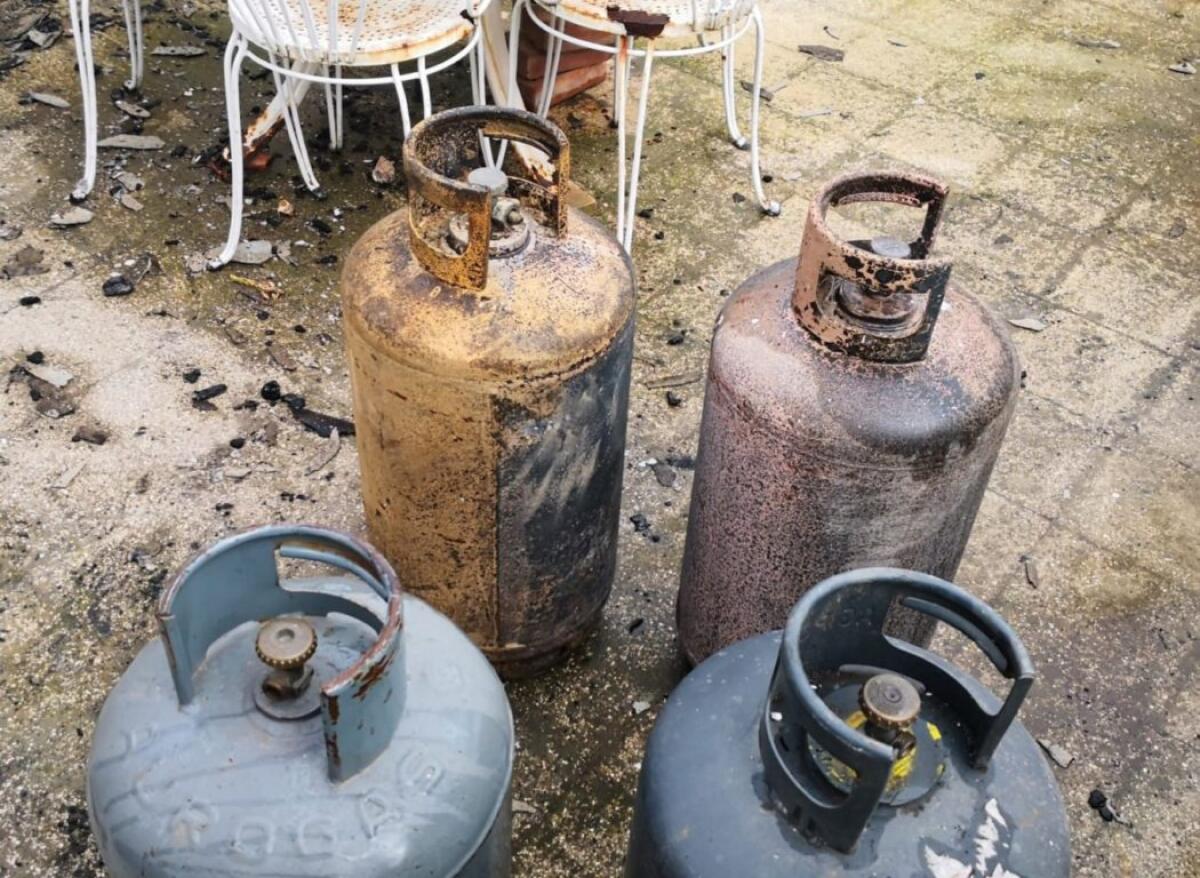 BELPASSO: INCENDIO BOMBOLA, COINVOLTO APPARTAMENTO - 