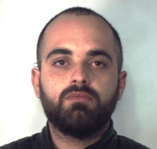 GENITORI SEGNALANO SPACCIO AL PARCO GIOCHI: TRE ARRESTI AD ACI CATENA