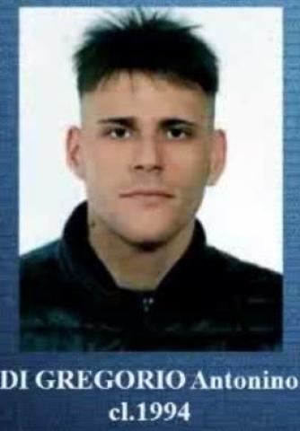 CATANIA: SMANTELLATA PIAZZA DI SPACCIO: 13 MISURE CAUTELARI - NOMI E FOTO