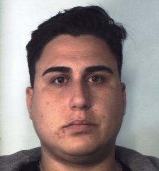 GENITORI SEGNALANO SPACCIO AL PARCO GIOCHI: TRE ARRESTI AD ACI CATENA