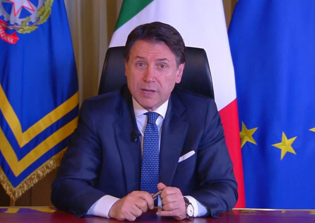 CONTE: “CHIUDIAMO LE ATTIVITÀ COMMERCIALI, MA GLI ALIMENTARI RESTANO APERTI. NON SI FERMANO TRASPORTI, FARMACIE, PARA FARMACIE  BANCHE ED EDICOLE” - 
