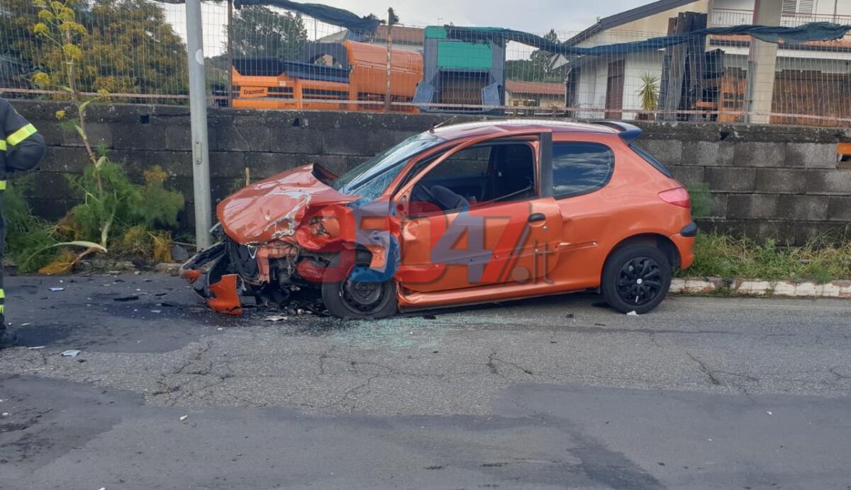 INCIDENTE IN TERRITORIO DI BELPASSO, TRE FERITI. UNO GRAVE - INTERVENTO DELL'ELISOCCORSO - 