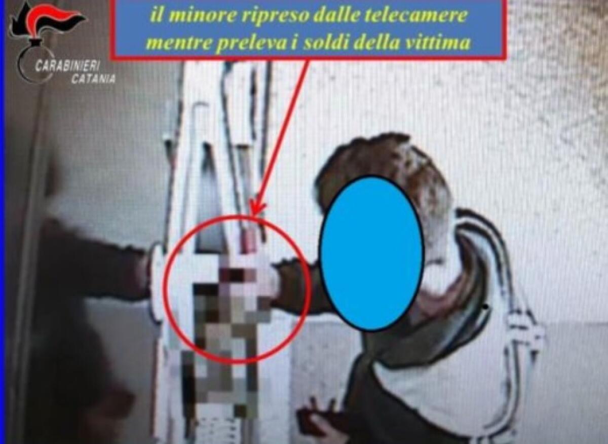 BRONTE: RUBA LA CARTA DI CREDITO AD UN ANZIANO E PRELEVA 500 EURO, DENUNCIATO - 