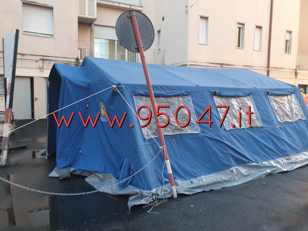 CORONAVIRUS, ALLESTITA AREA PRE-TRIAGE AL PRONTO SOCCORSO DELL'OSPEDALE DI PATERNO'