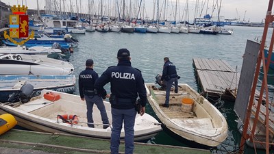 PESCATORI ABUSIVI CON IL REDDITO DI CITTADINANZA, MAXI BLITZ NELL’OASI DEL SIMETO