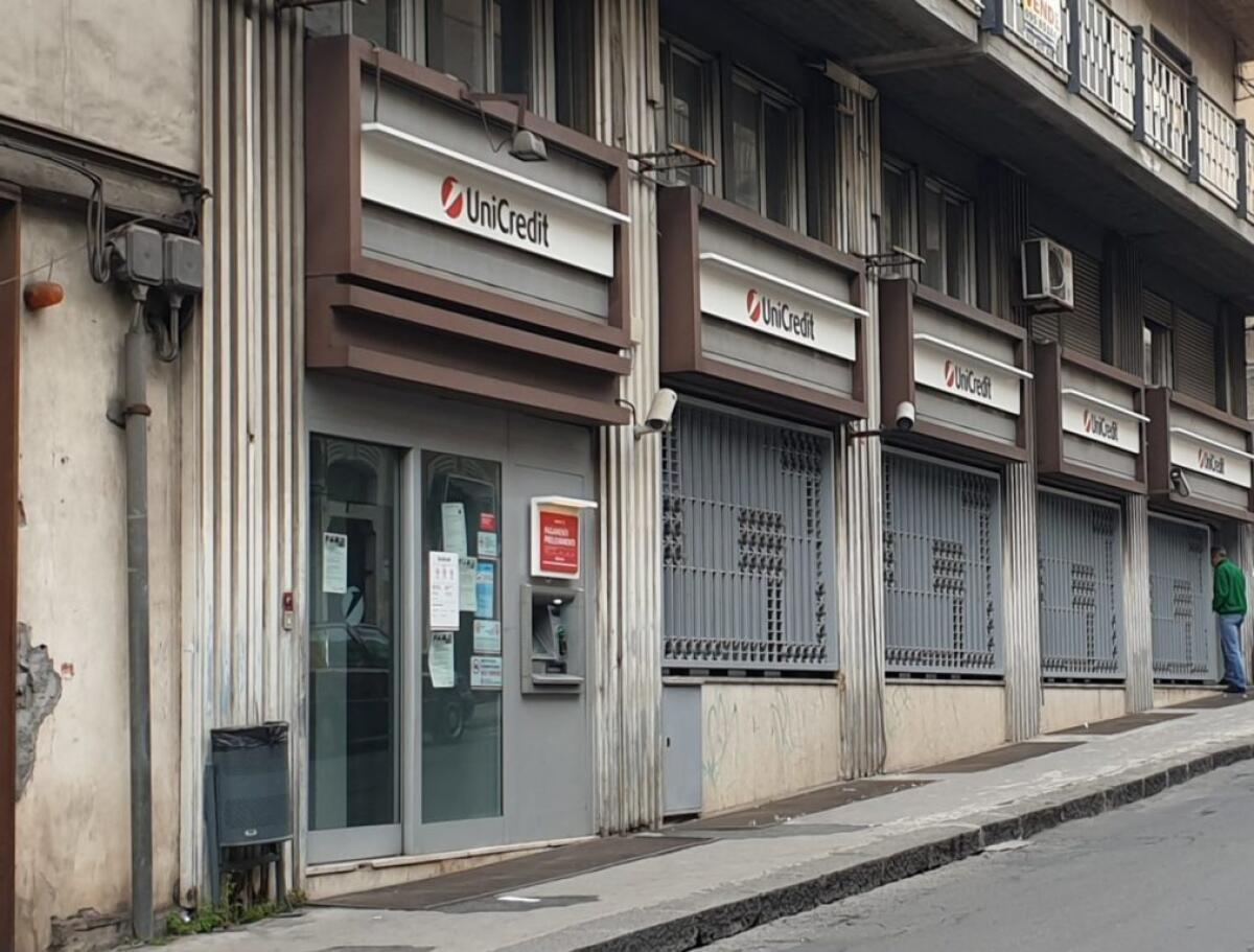 PATERNÒ: DOVE SONO FINITI I SOLDI DEI BUONI SCUOLA? AVVISO INVIATO AI GENITORI, MA IN BANCA NON C’È NULLA - 