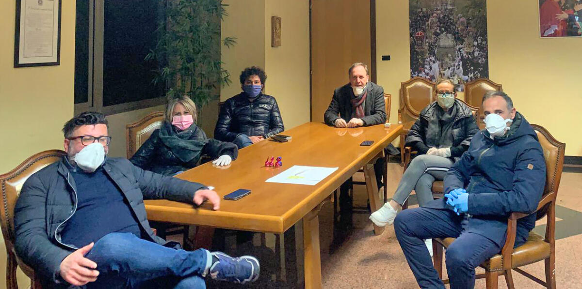 LA GIUNTA COMUNALE PATERNESE DENUNCIA I CONSIGLIERI FLAMMIA E ARDIZZONE PER DIFFAMAZIONE E PROCURATO ALLARME - 