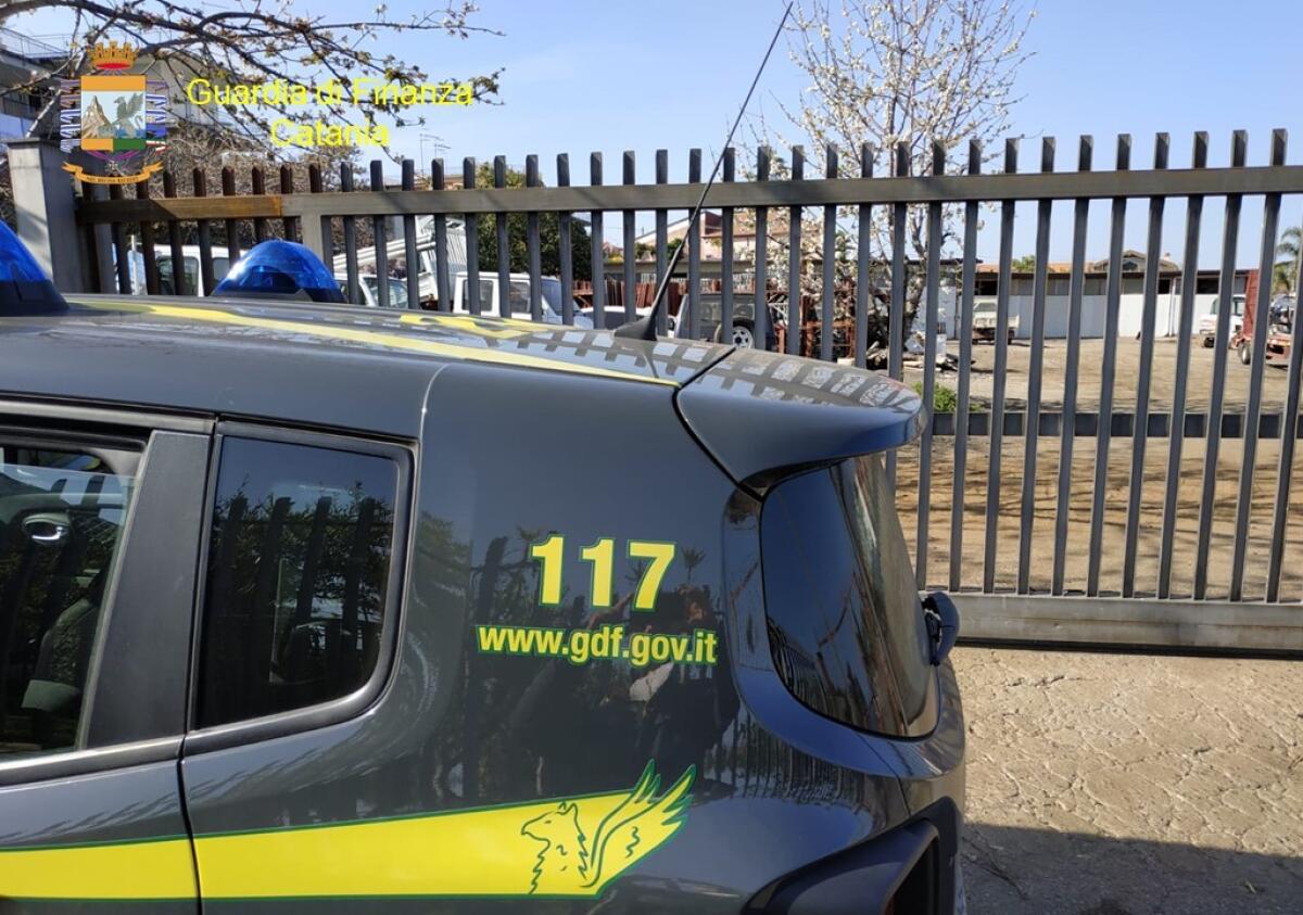 GUARDIA DI FINANZA, CATANIA: CONTINUANO I CONTROLLI NEI CONFRONTI DELLE ATTIVITA’ ECONOMICHE NON AUTORIZZATE. - 