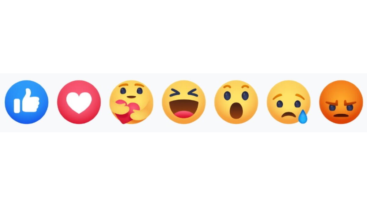 SU FACEBOOK LA NUOVA REACTION DELL’ABBRACCIO. - 
