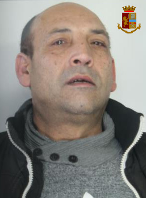 ADRANO, BLOCCATI SULLA STATALE 284 CON LA DROGA: DUE ARRESTI