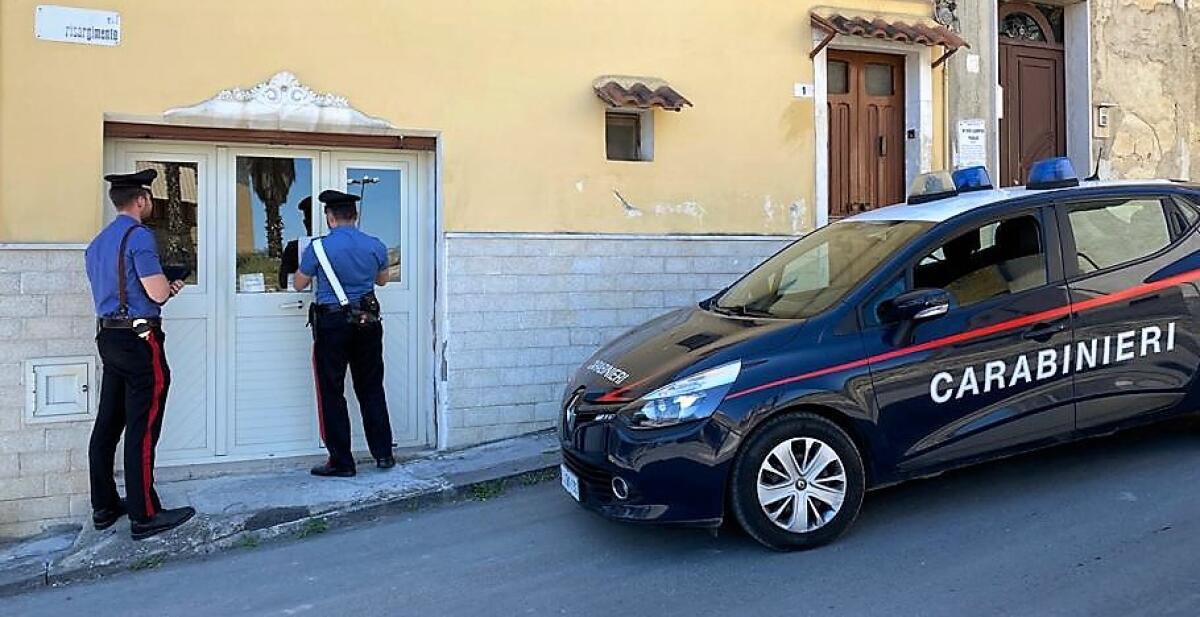 PALAGONIA: CHIUSA LAVANDERIA ABUSIVA - 